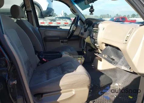 2003 Ford Explorer Sport Trac Xls/Xlt из США, поврежденный, VIN 1FMZU67E23UC46136